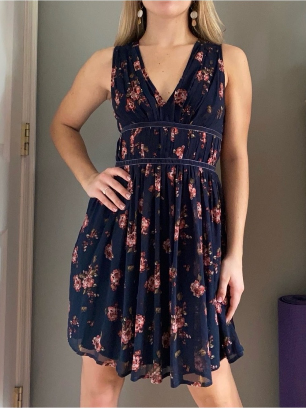 Abercrombie & Fitch Navy Floral V-Neck Dress, Size Small